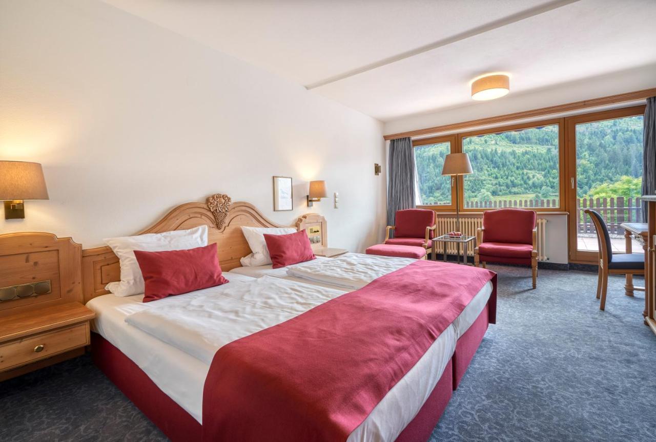 Hotel Traube Tonbach Baiersbronn Exterior photo